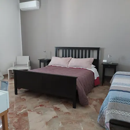 Sole Di Maggio בית הארחה